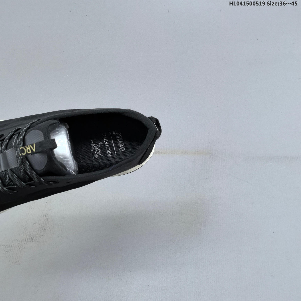 Arc'teryx Konseal LT W Black Low-Cut Shoe - product image from the listing.