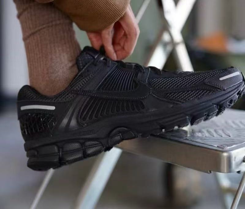 Nike Air Max 270 Sneakers in Black - product image from the listing.