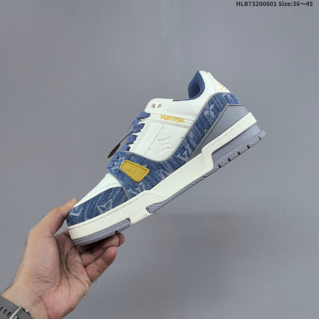Louis Vuitton Blue Denim-Pattern Low-Cut Sneakers - product image from the listing.