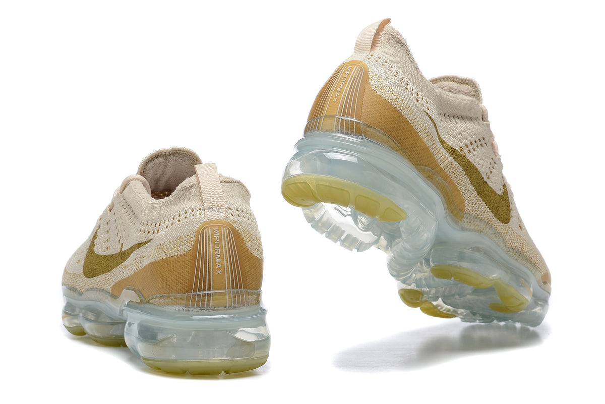 Nike Air VaporMax 2023 Flyknit Sanddrift Bronze Trainers DV1678-100 - product image from the listing.