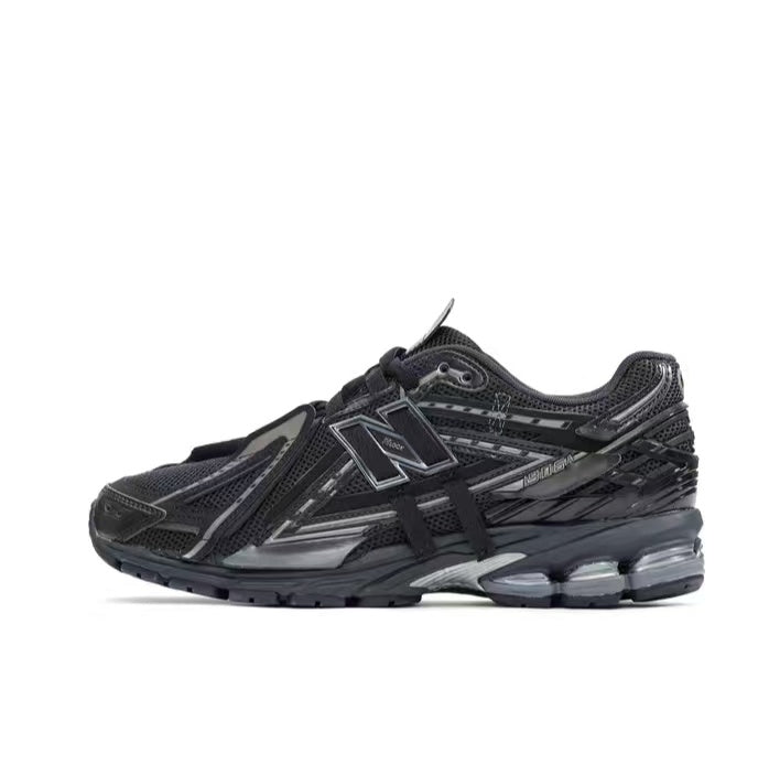 New Balance M1906AF Black Running-Style Trainers - product image from the listing.