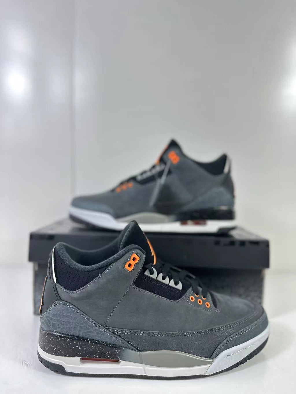 Air Jordan 3 Retro Fear Grey Black CT8532-080 - product image from the listing.