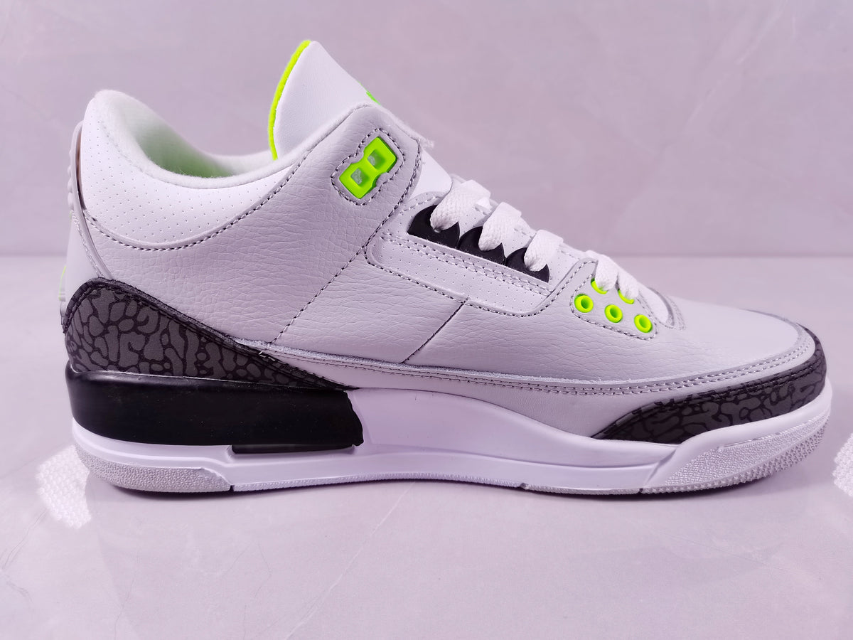 Air Jordan 3 Retro Grey Green Sneakers - product image from the listing.