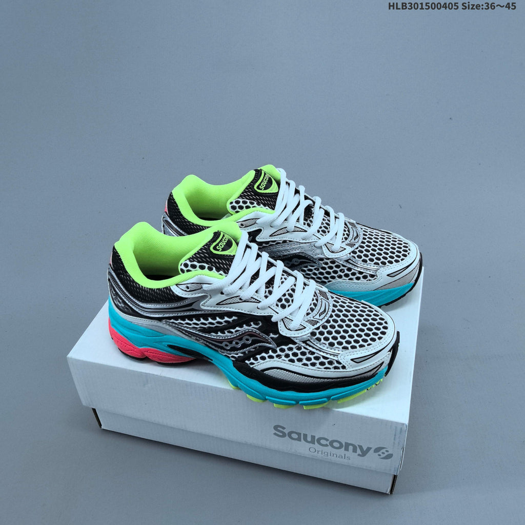 Saucony ProGrid Omni 9 Retro Shoes for Running - product image from the listing.
