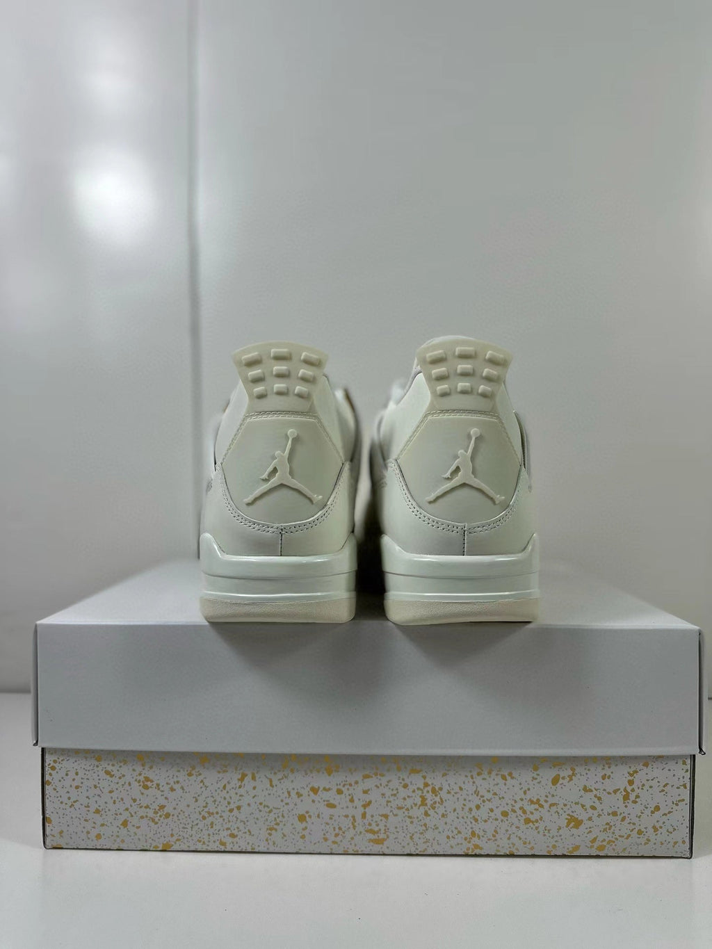 Air Jordan 4 Metallic Gold Sneakers White AQ9129-170 - product image from the listing.