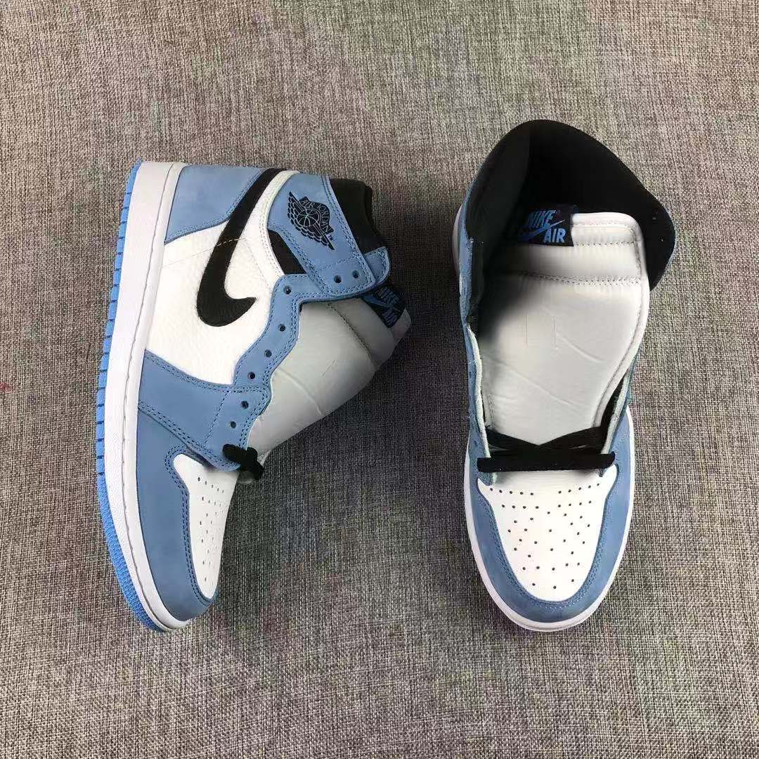 Air Jordan 1 High OG University Blue Sneakers - product image from the listing.
