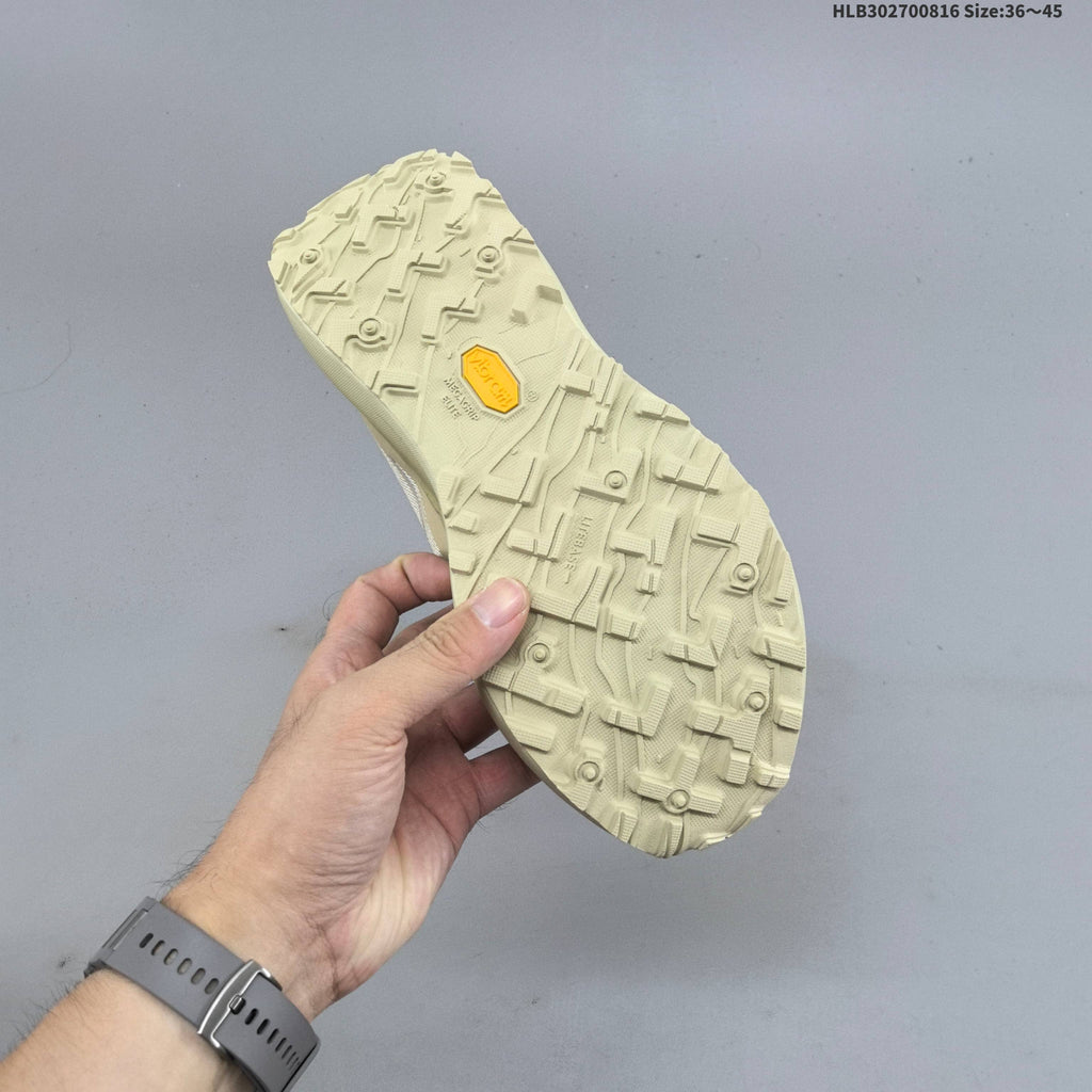 Cream and Black Norda 055 Trail Running Shoes - product image from the listing.