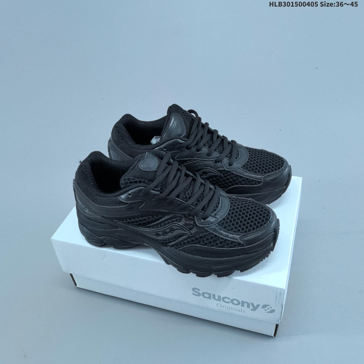 Saucony ProGrid Omni 9 Retro Shoes for Running - product image from the listing.