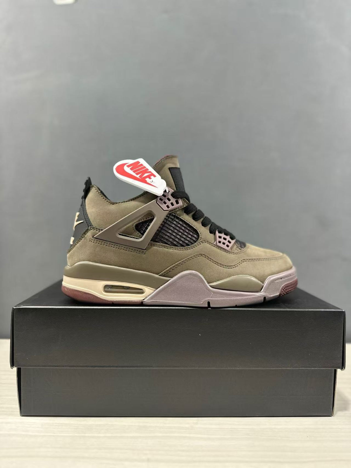Air Jordan 4 Retro SP Dark Mocha Sneakers IF3102-200 - product image from the listing.