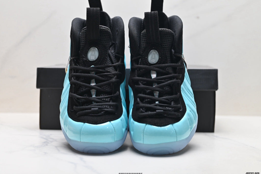 Nike Air Foamposite One Penny Hardaway in Black Light Blue - product image from the listing.