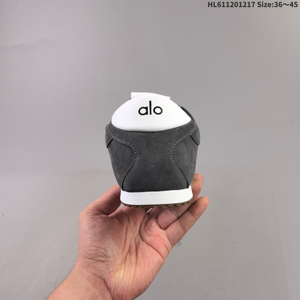 Charcoal Alo Yoga Sunset Low-Top Suede Sneakers - product image from the listing.