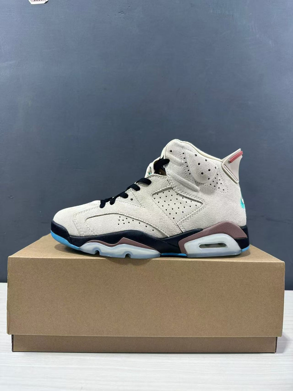 Air Jordan 6 High-Top Sneakers Light Brown IF3103-100 - product image from the listing.