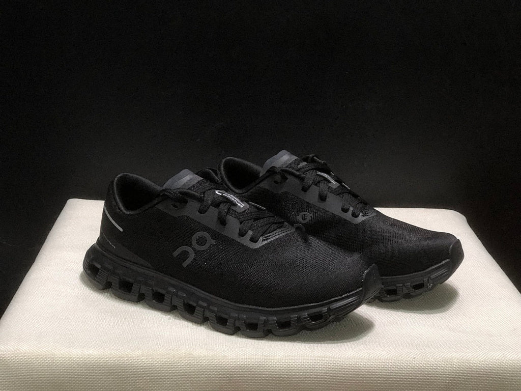 On Cloud 6 Push Running Sneakers in Black - product image from the listing.