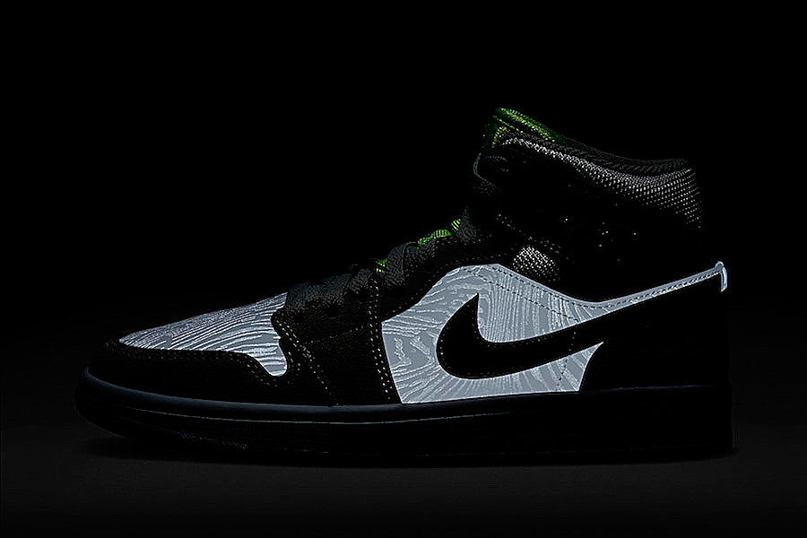 Jordan 1 High FlyEase in Gray and Volt Green CV3018-001 - product image from the listing.