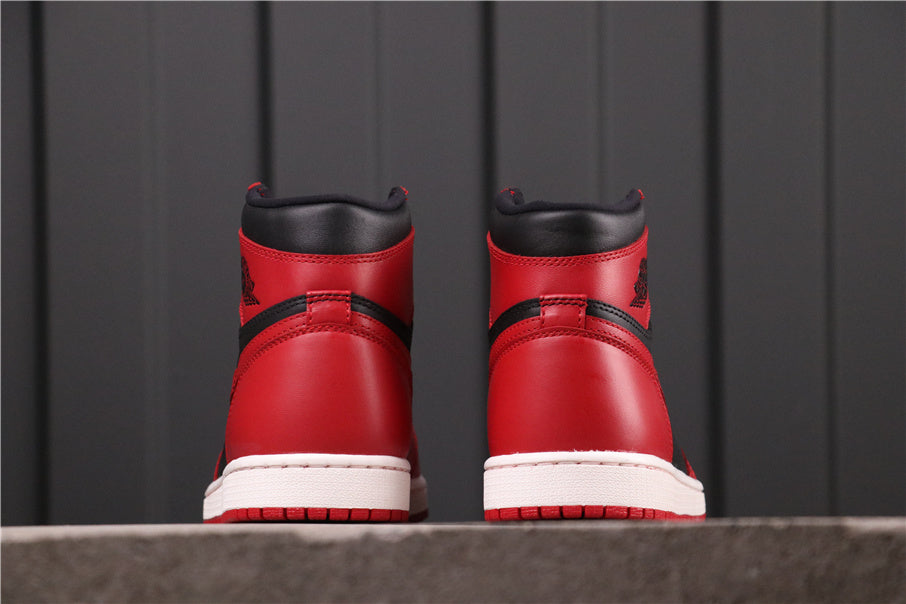 Air Jordan 1 High Facetasm Varsity in Red BQ4422-600 - product image from the listing.