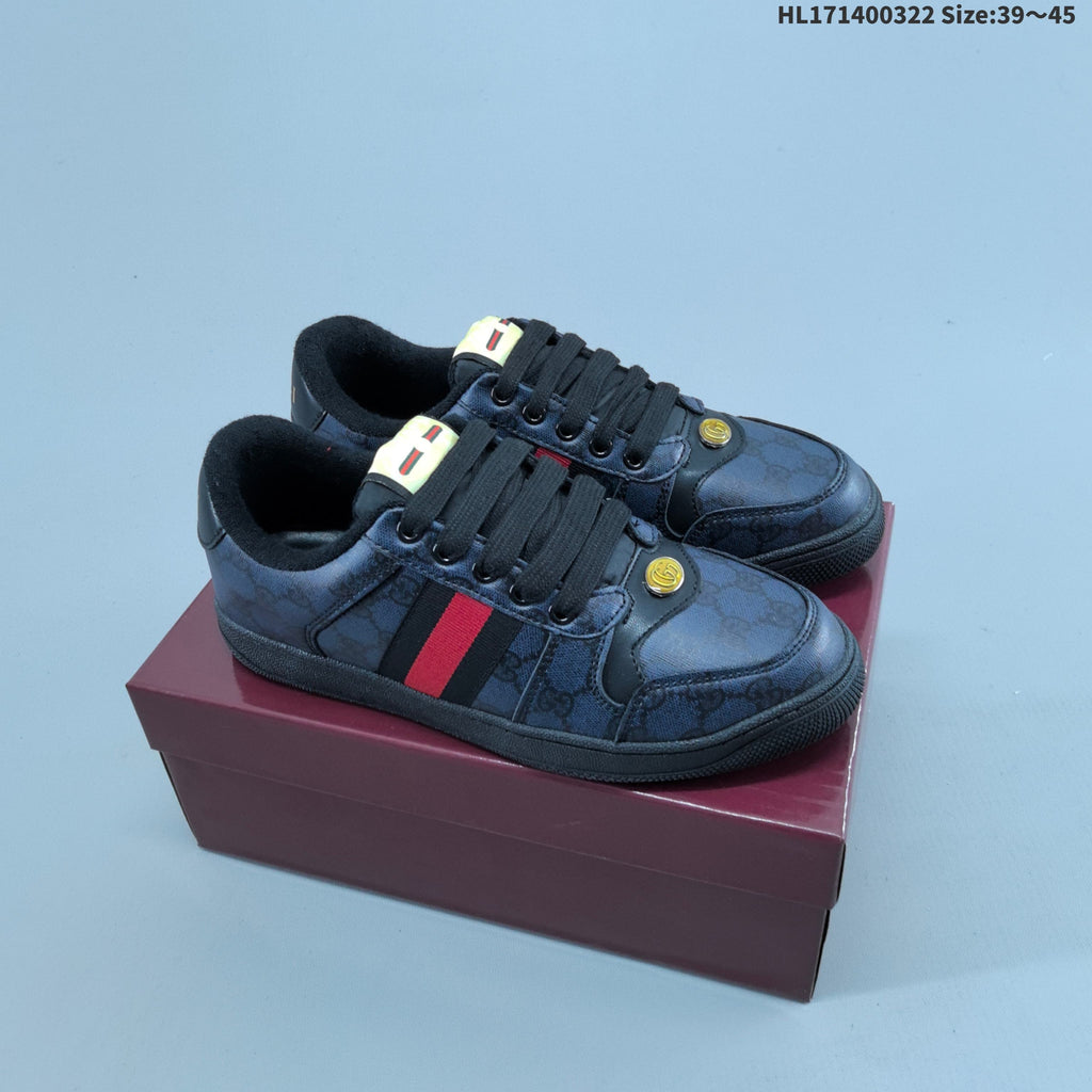 Gucci Screener Low-Cut Sneakers HL171400322 - product image from the listing.