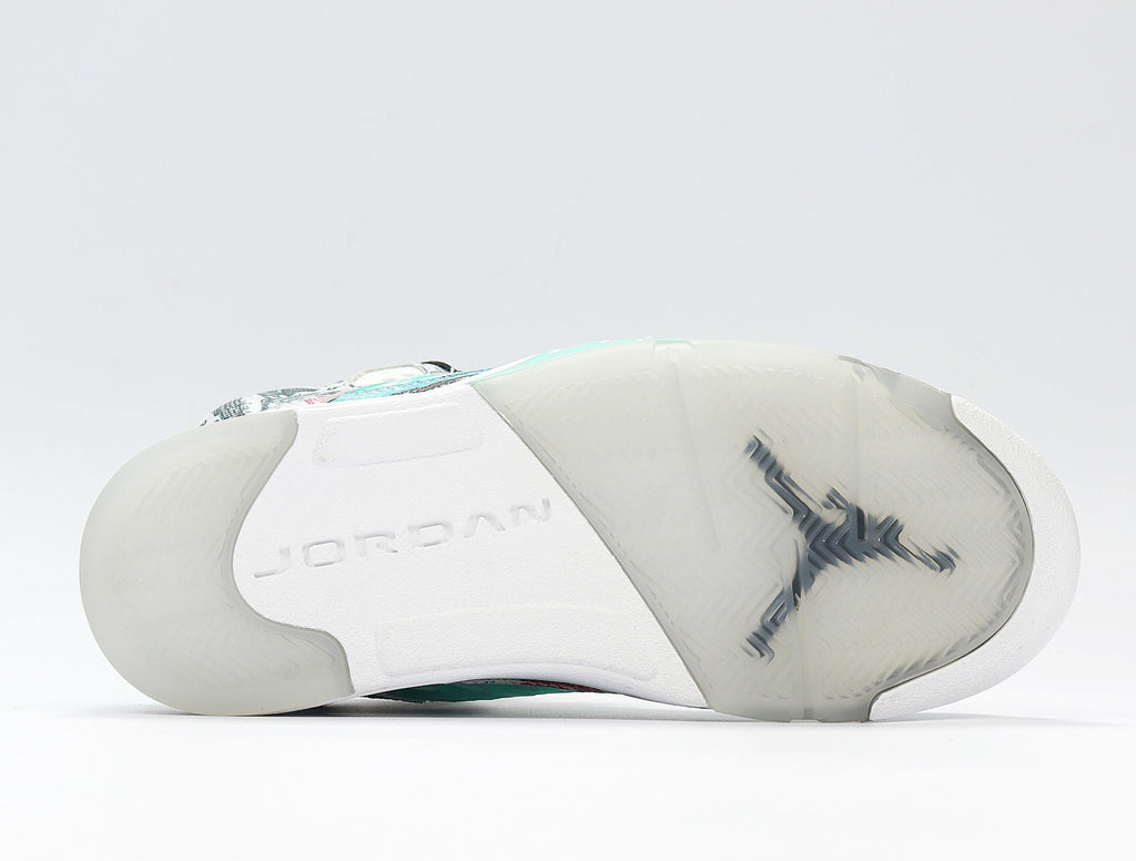Air Jordan 34 Graffiti Basketball Shoes White Multicolor AV2405-900 - product image from the listing.