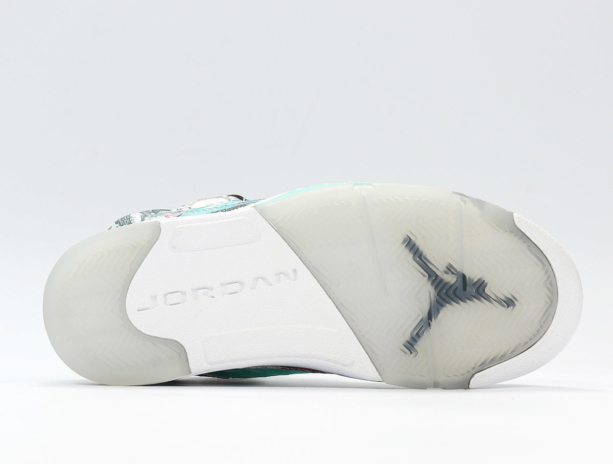 Air Jordan 34 Graffiti Basketball Shoes White Multicolor AV2405-900 - product image from the listing.