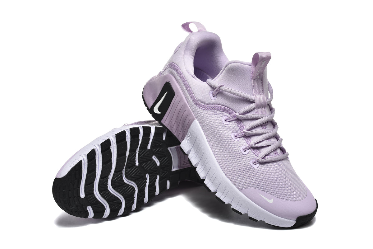 Nike Free Metcon 5 Trainers in Lavender - product image from the listing.