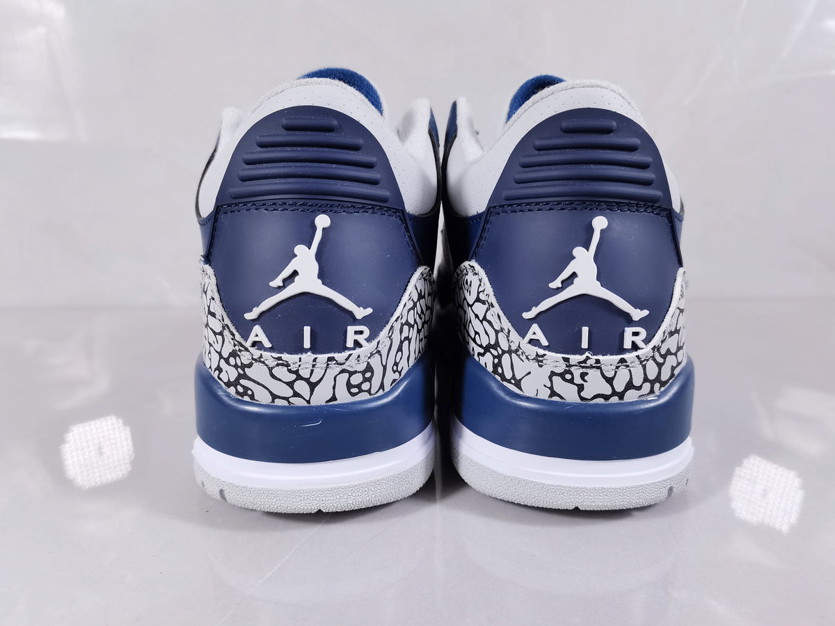 Air Jordan 3 Retro Sneakers Blue Grey - product image from the listing.
