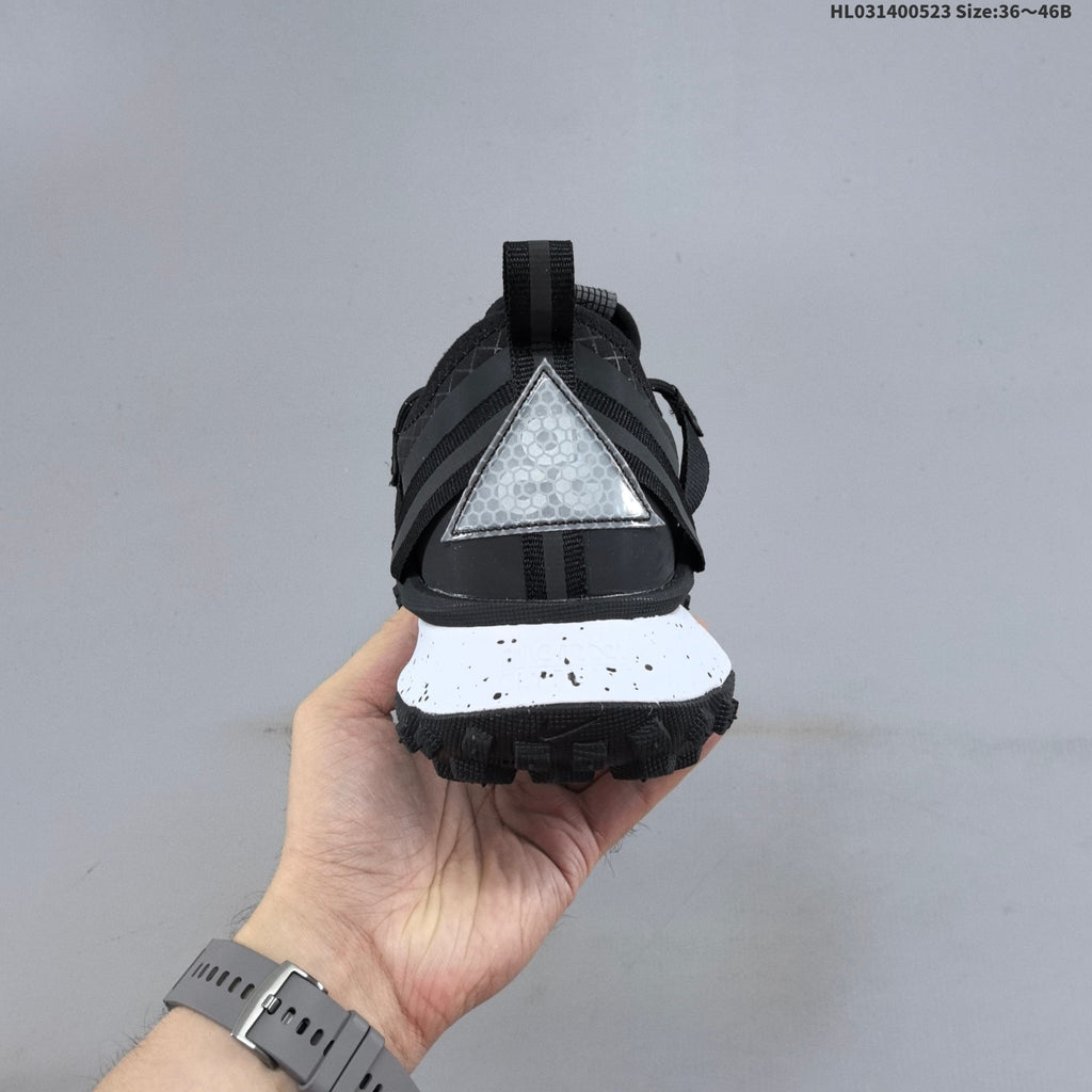 Nike ACG Mountain Fly Low GTX Trail Sneakers in Black - product image from the listing.