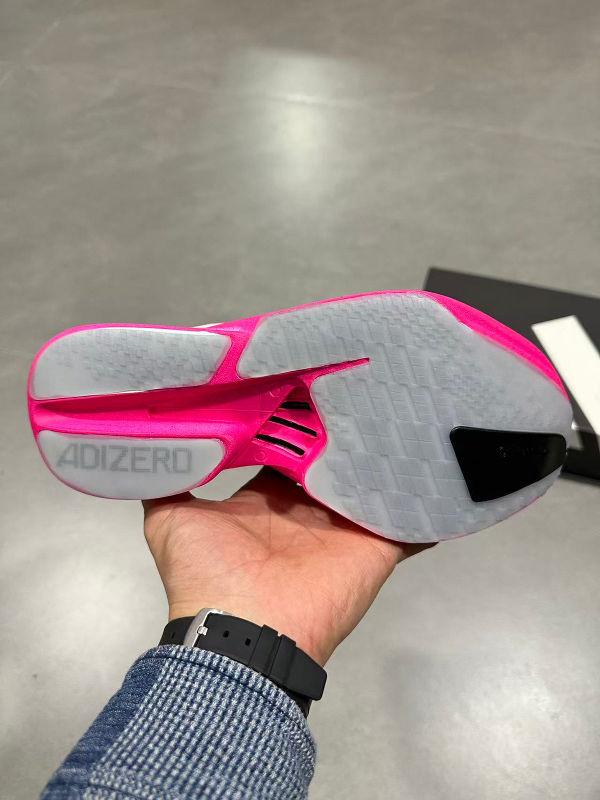 Nike ZoomX Streakfly Pro Running Shoes in Pink JR1269 - product image from the listing.