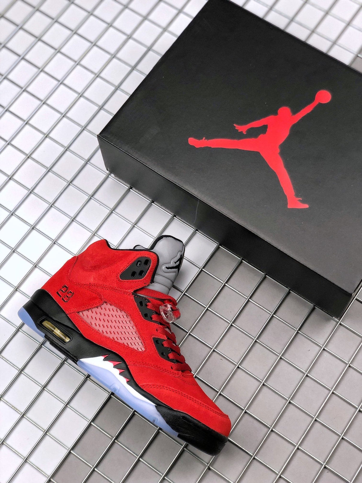 Air Jordan 5 Raging Bull Red Black Sneakers DD0587-600 - product image from the listing.
