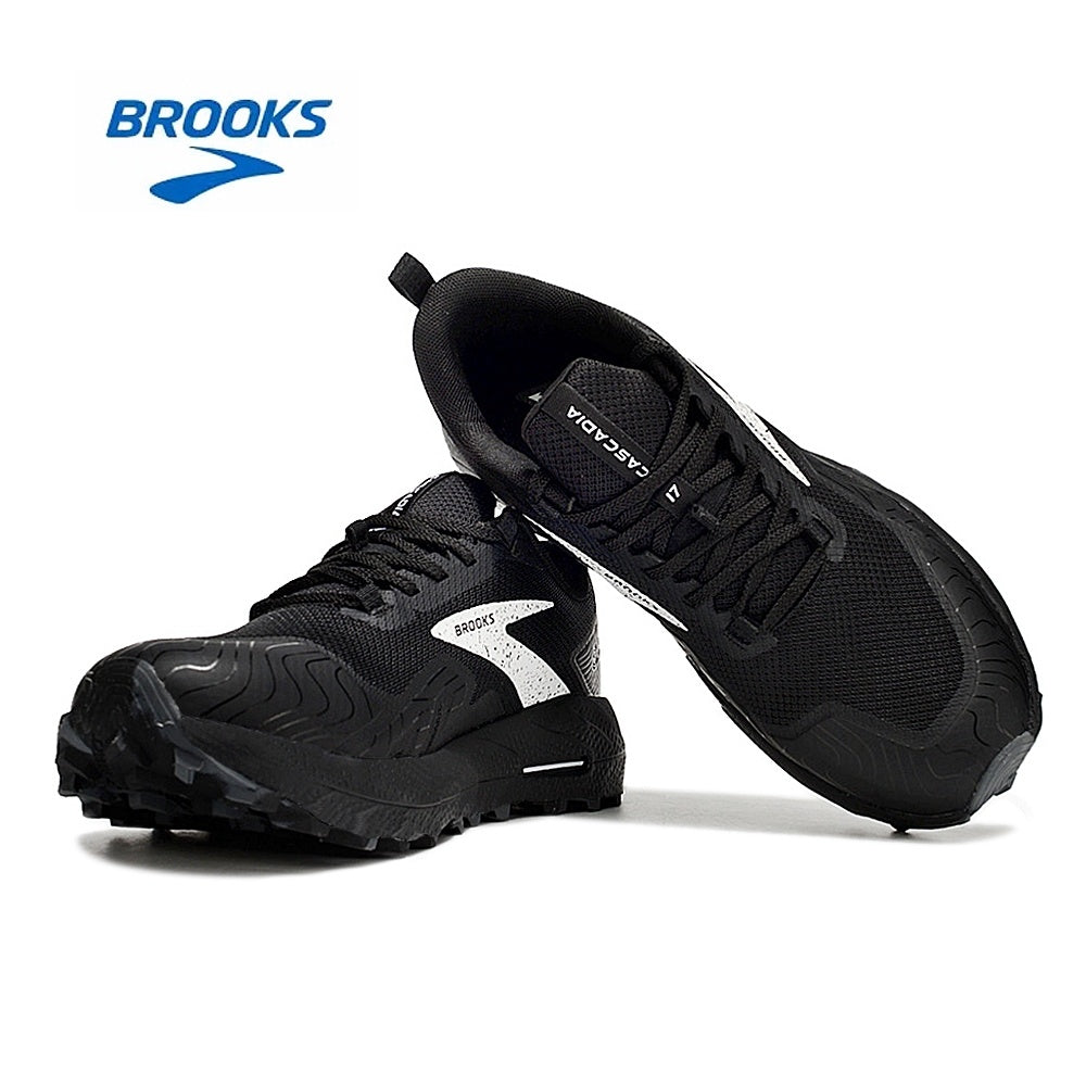 Brooks Cascadia 17 Trail Running Shoes in Black - product image from the listing.