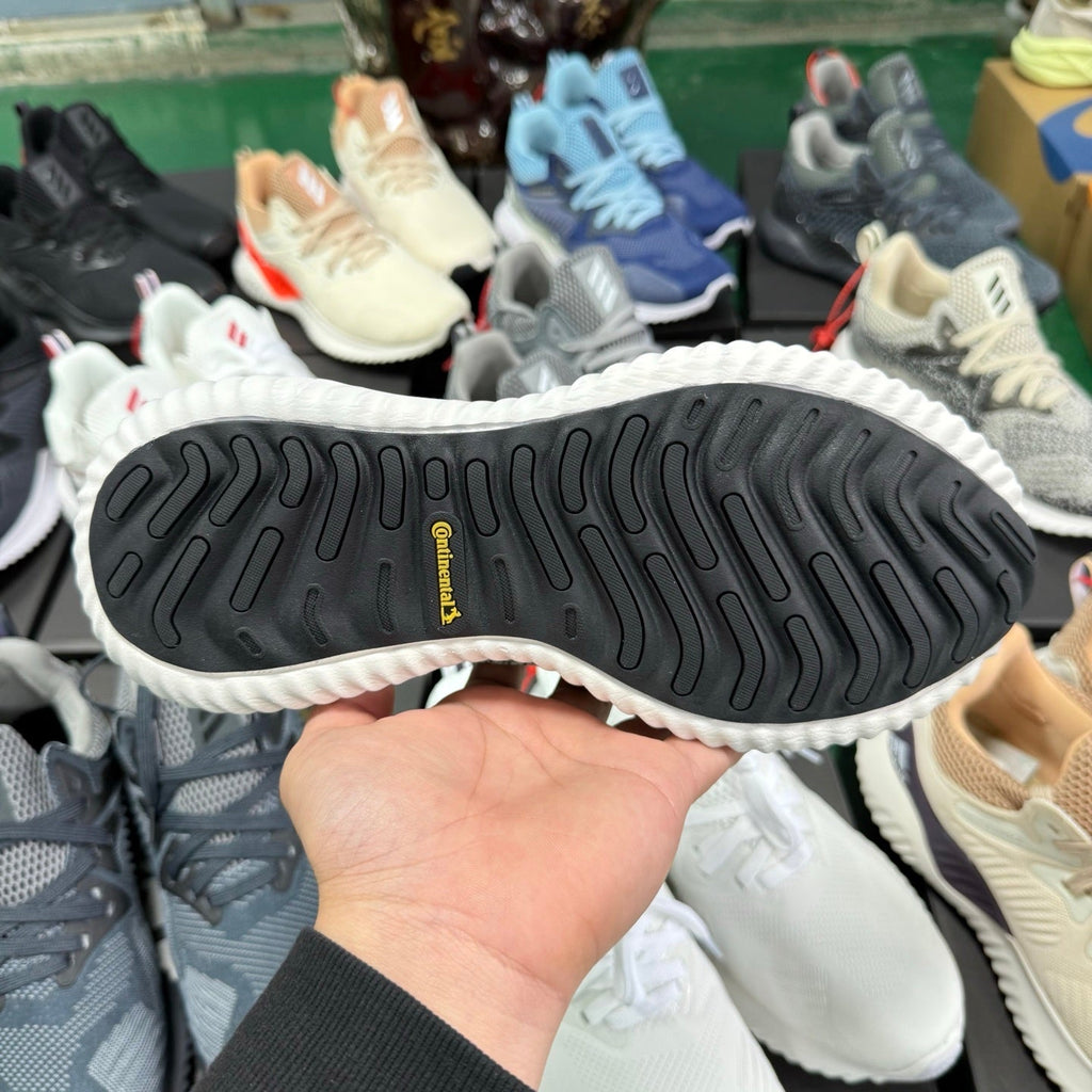 Adidas Alphabounce HPC AMS M Sneakers in Beige, in Gray and Black - product image from the listing.