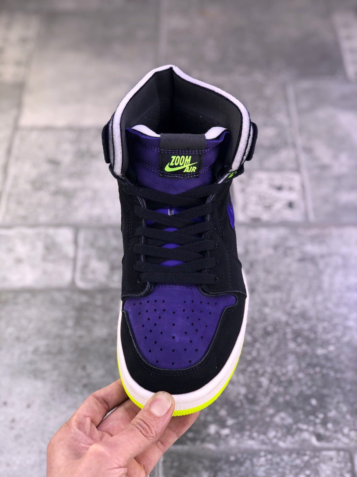 Nike Air Jordan 1 Zoom Air CMFT Lemon Venom Plum in Purple - product image from the listing.