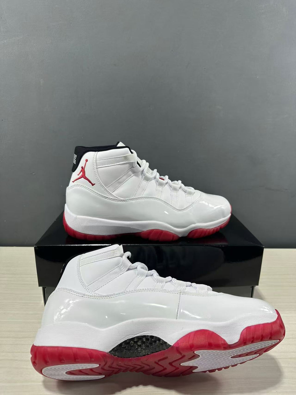 Air Jordan 11 Retro Low White Red CT8012-160 - product image from the listing.