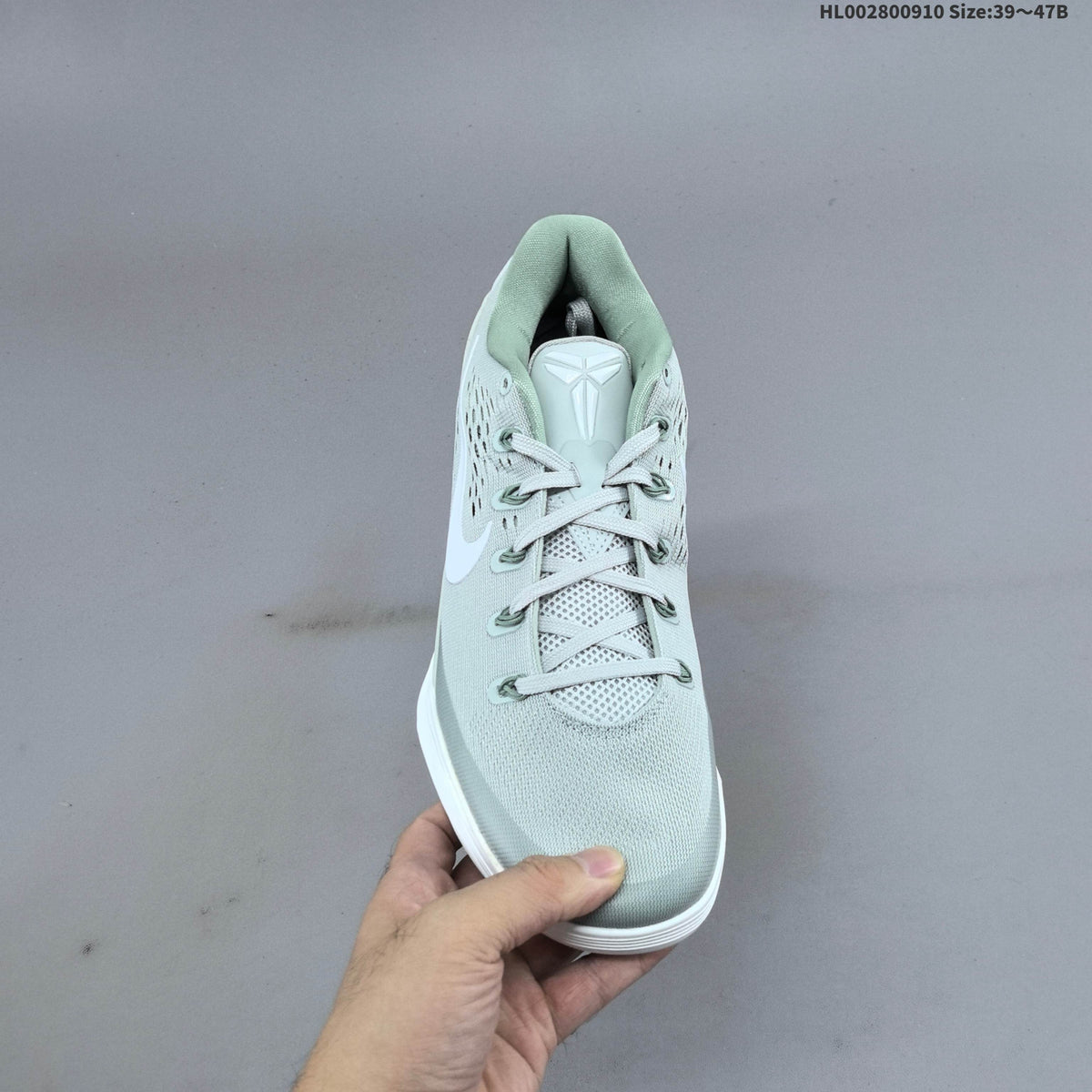 "Steam" Nike Kobe 9 Elite Low EM Basketball Shoes - product image from the listing.