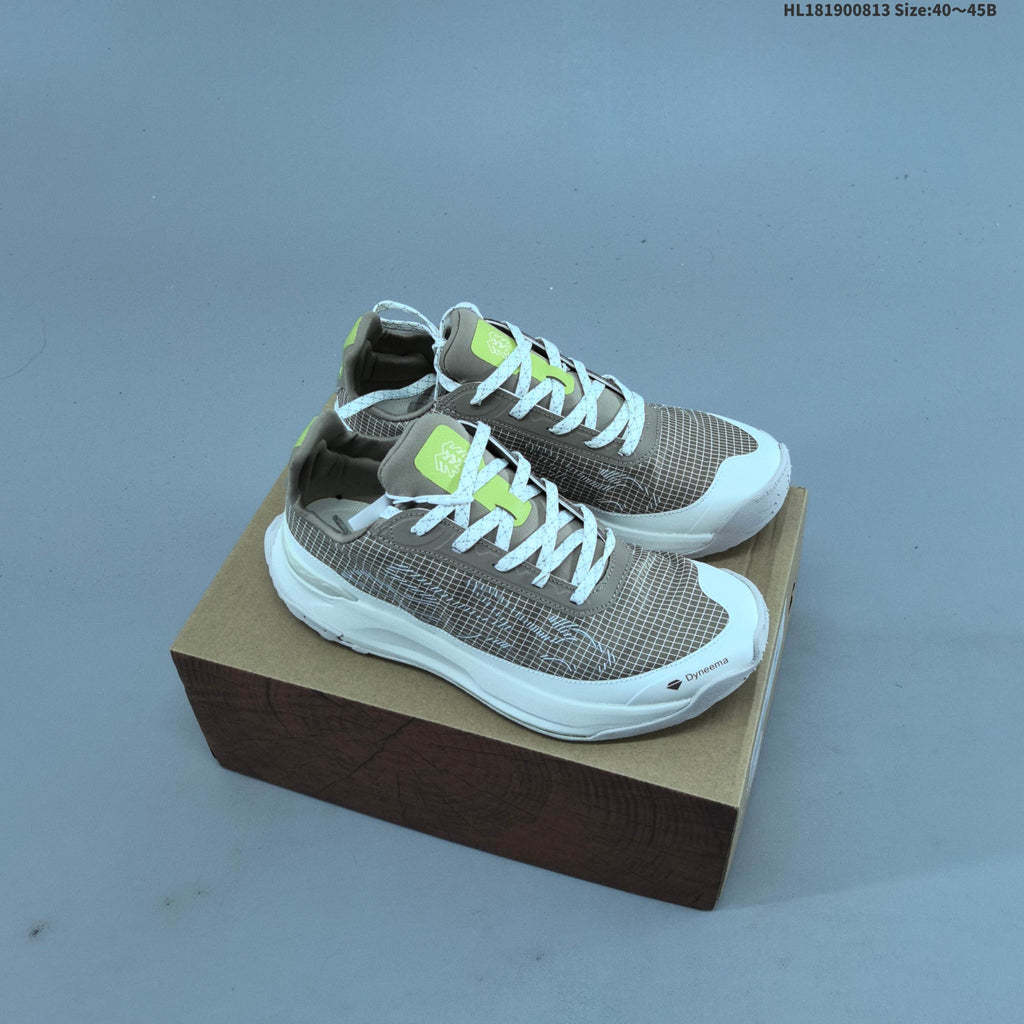 Kolon Sport EGG LITE DYNEEMA Low-Cut Hiking Shoes - product image from the listing.