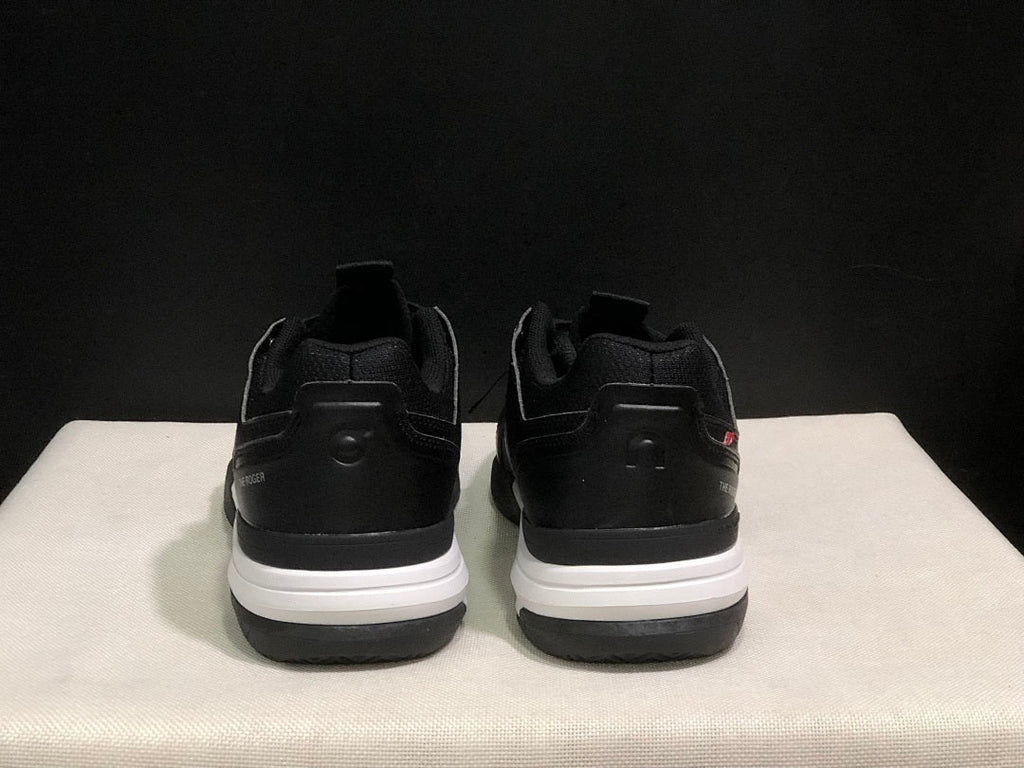 On The Roger Clubhouse Pro Sneakers in Black and White - product image from the listing.