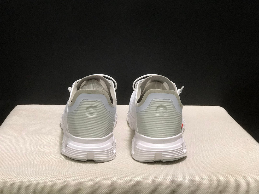 On Cloud 6 Coast Sneakers, in White and Gray - product image from the listing.
