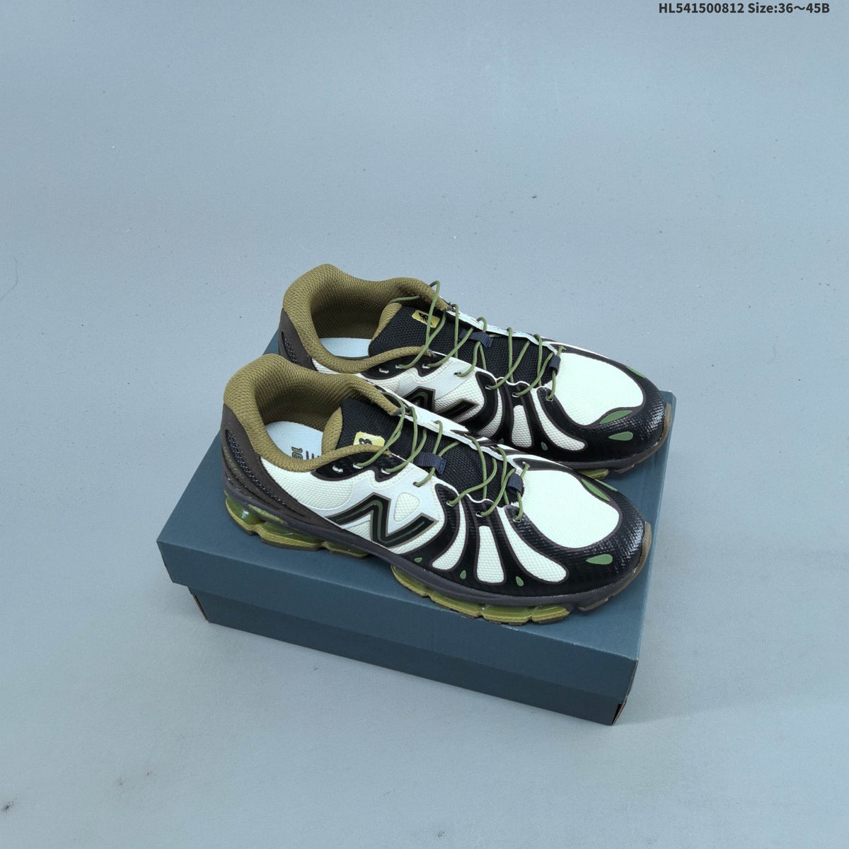 Multicolor Running Style - New Balance 18907 Sneakers - product image from the listing.
