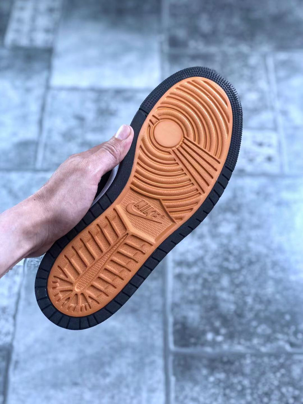Air Jordan 1 Zoom CMFT Monarch Orange CT0978-002 - product image from the listing.