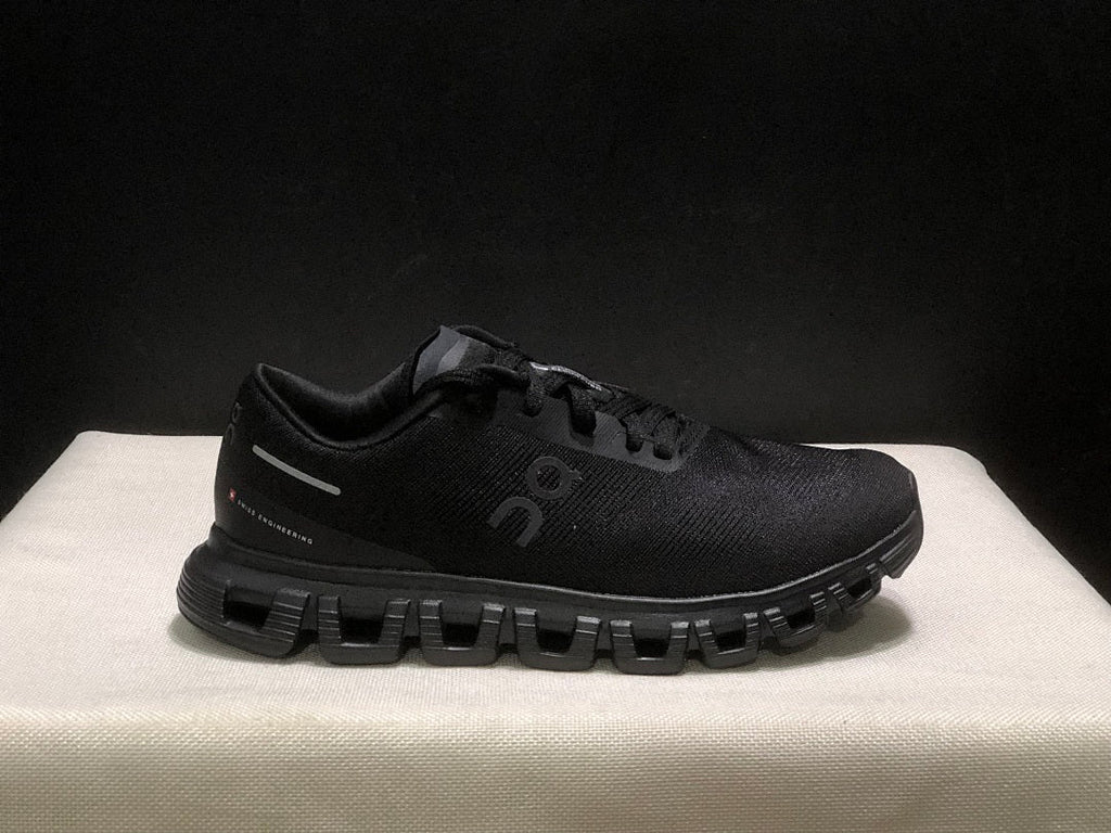 On Cloud 6 Push Running Sneakers in Black - product image from the listing.