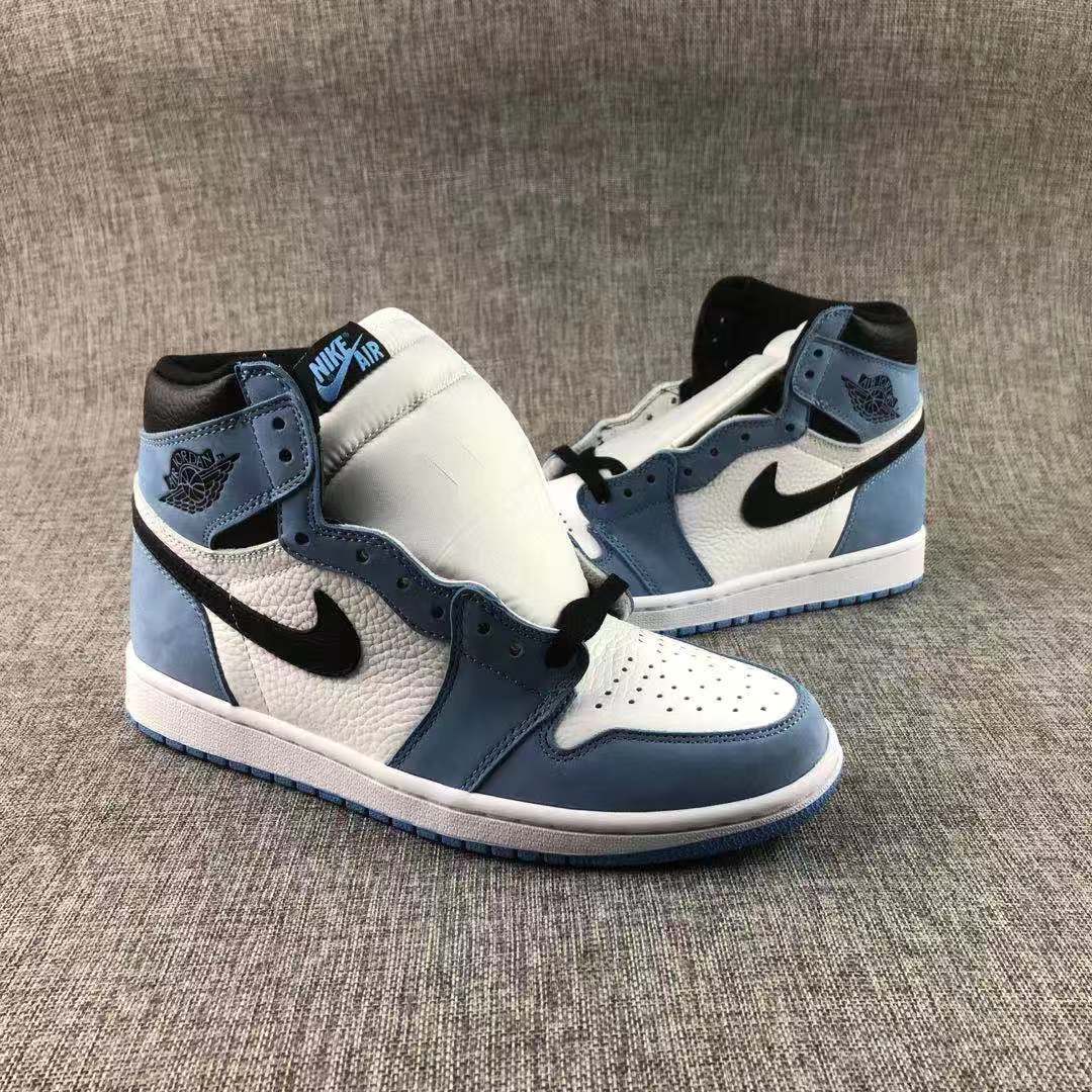 Air Jordan 1 High OG University Blue Sneakers - product image from the listing.