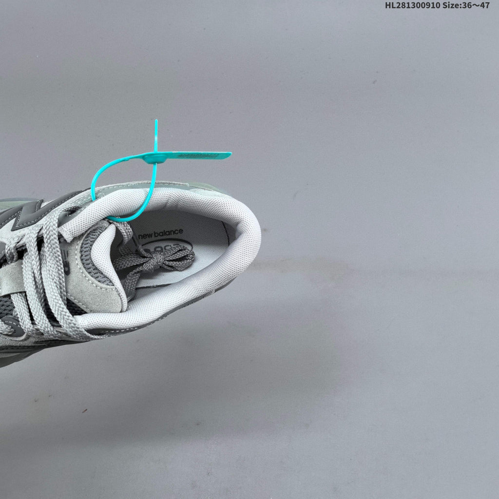 New Balance 983 Retro Trainers in Gray and Sage - product image from the listing.
