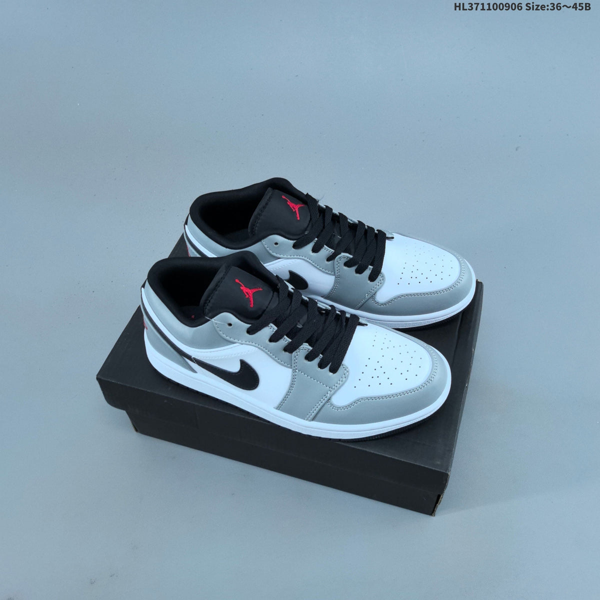 Sneakers, White Multi-Color, - Jordan 1 Low OG 553558-146 - product image from the listing.