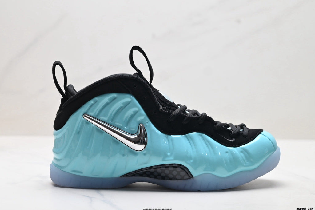 Nike Air Foamposite One Penny Hardaway in Black Light Blue - product image from the listing.