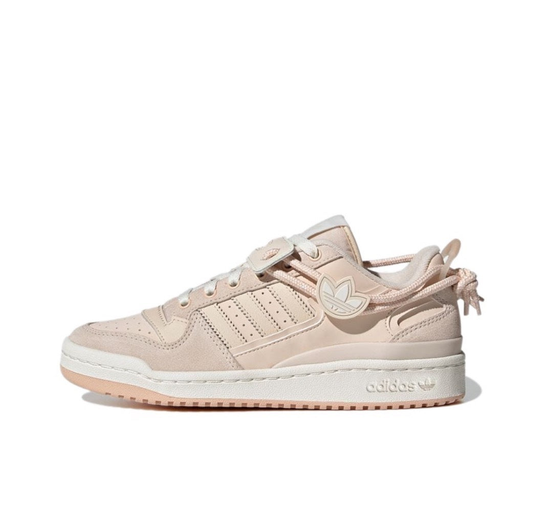 adidas Forum Low Beige Lace-Up Trainers GX3659 - product image from the listing.