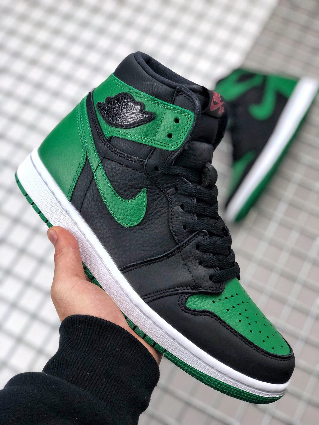 Air Jordan 1 High Pine Sneakers in Green Black 555088-030 - product image from the listing.
