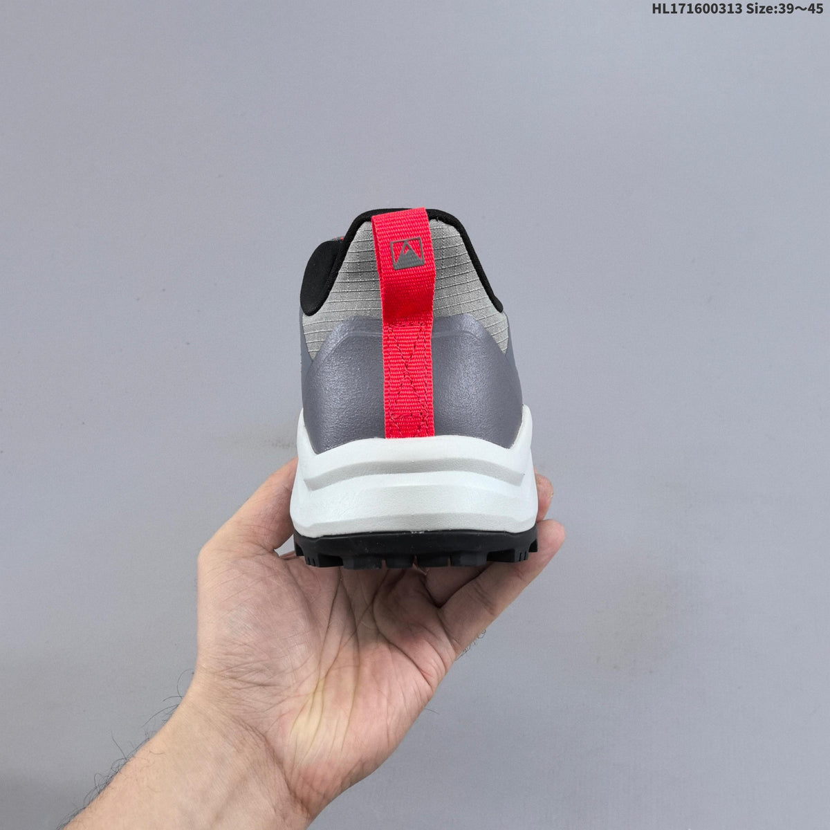 The North Face Offtrail Versa Low-Top Trail Shoes for Running - product image from the listing.