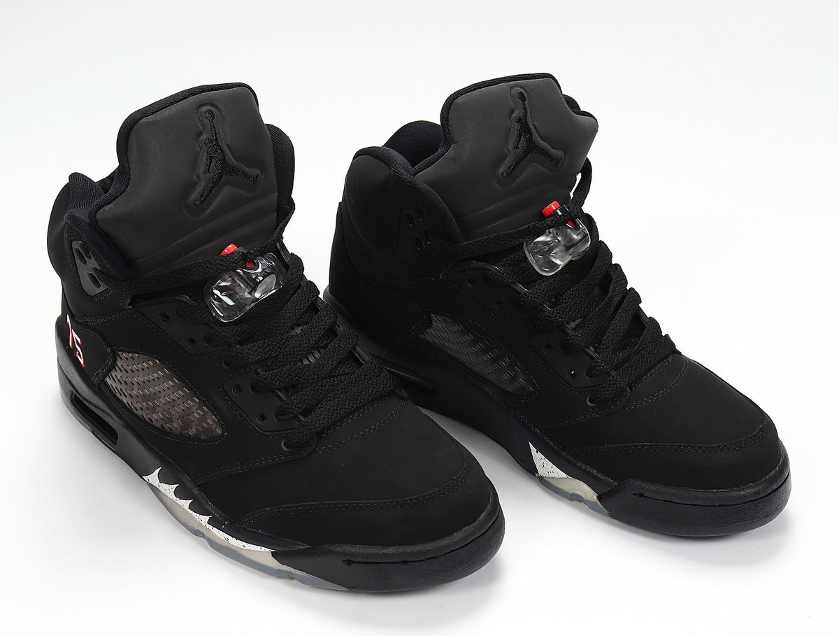 Air Jordan 5 Retro High-Top Sneakers in Black Silver AV9175-001 - product image from the listing.
