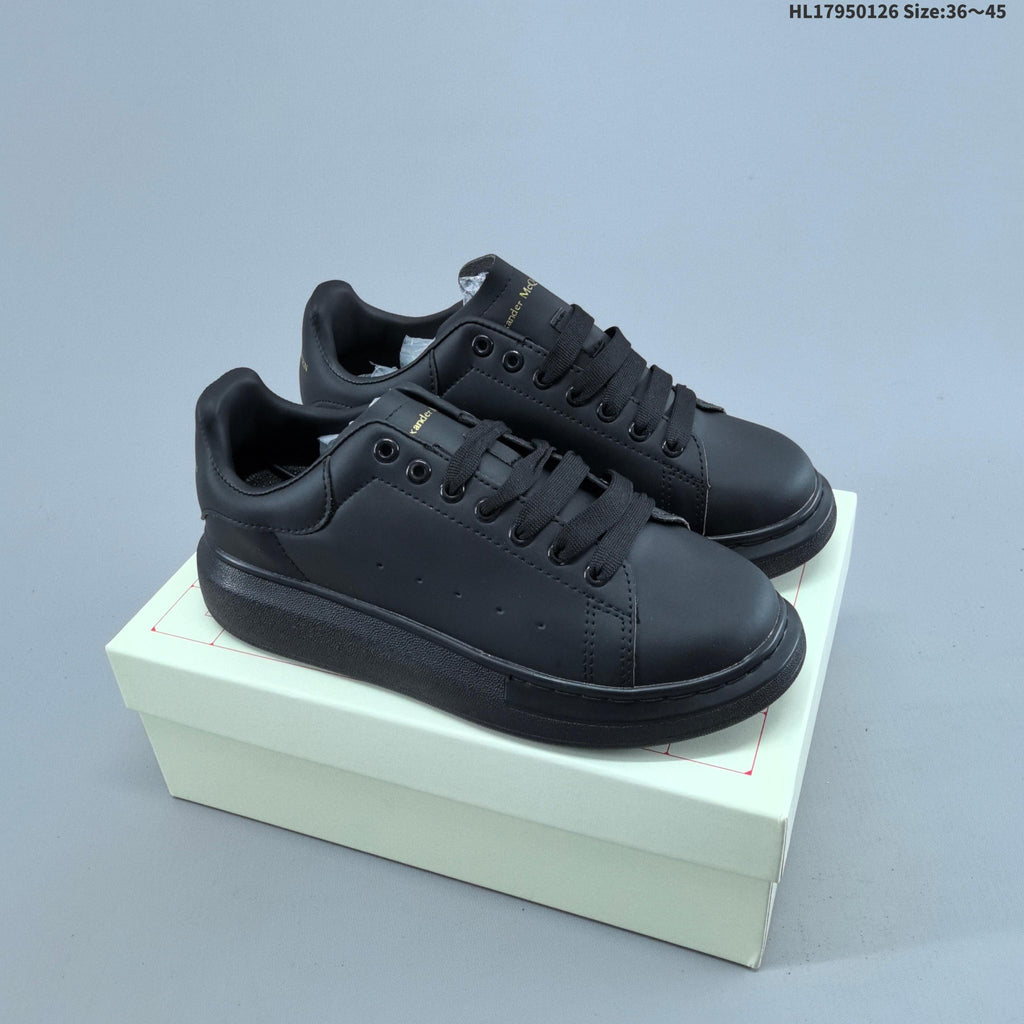 Alexander McQueen Low-Cut Sneakers in Black with Thick Sole - product image from the listing.
