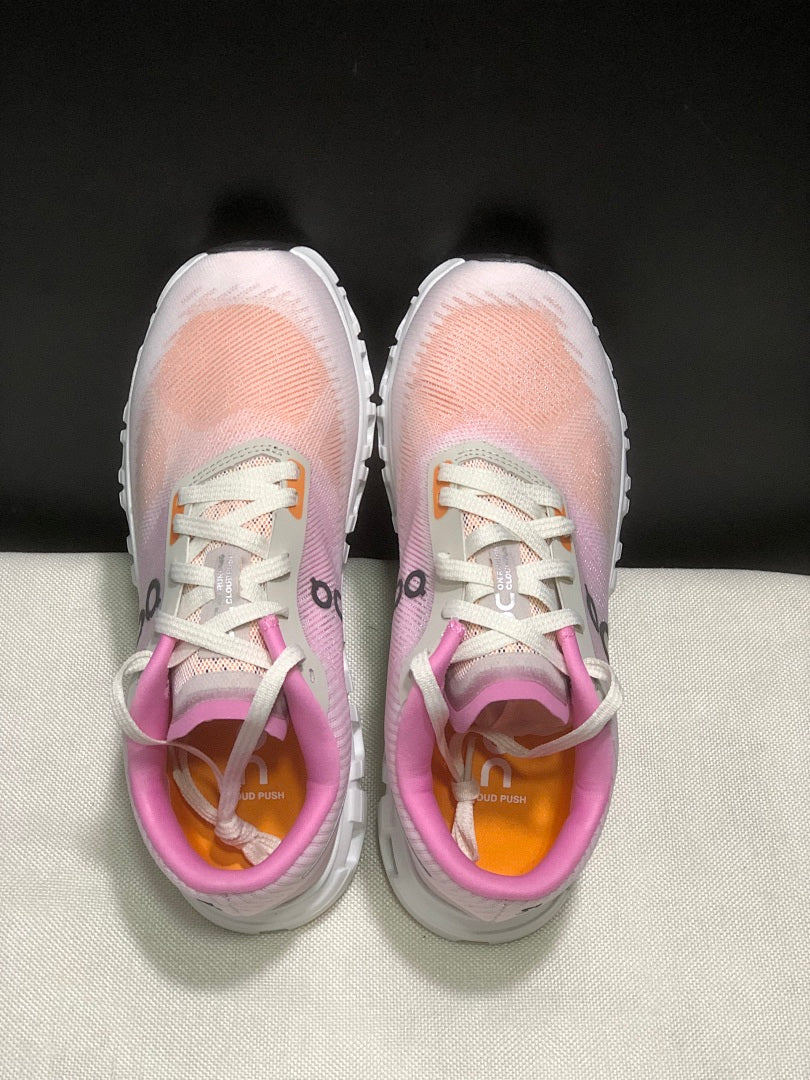 On Cloud 6 Push Running Sneakers in Pink - product image from the listing.