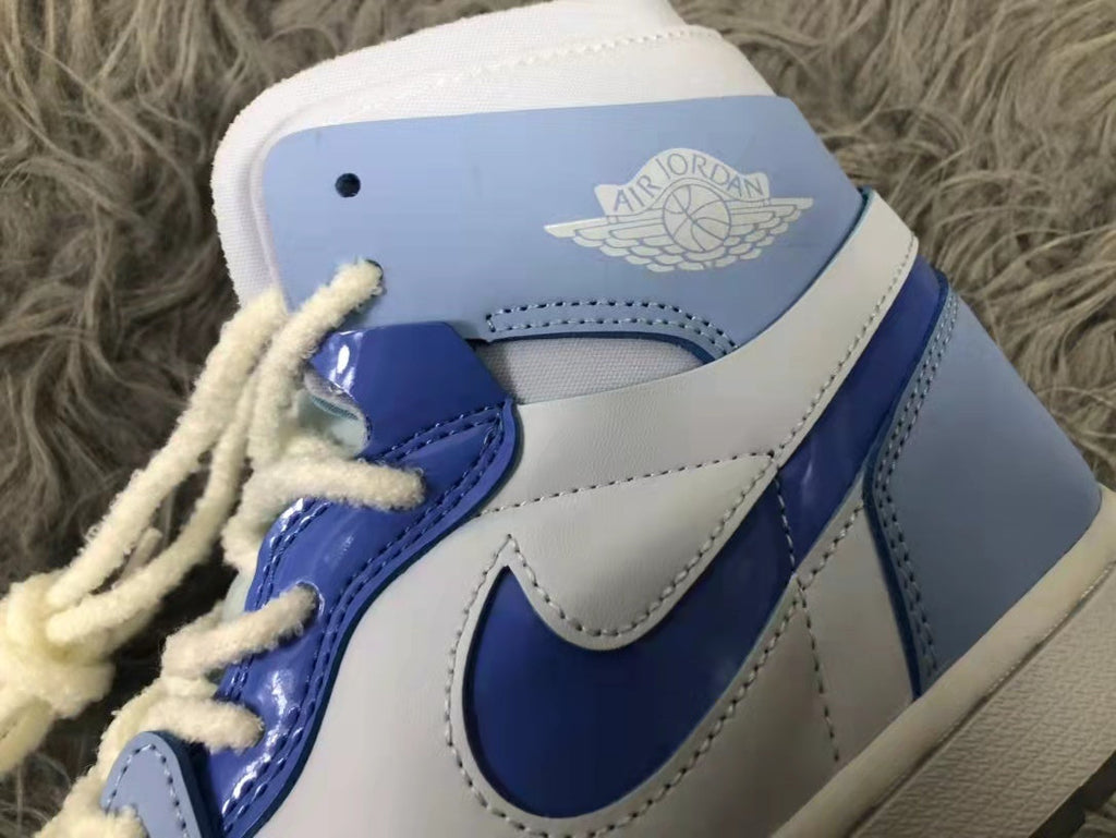 Air Jordan 1 Zoom CMFT High-Top Sneakers Blue White - product image from the listing.