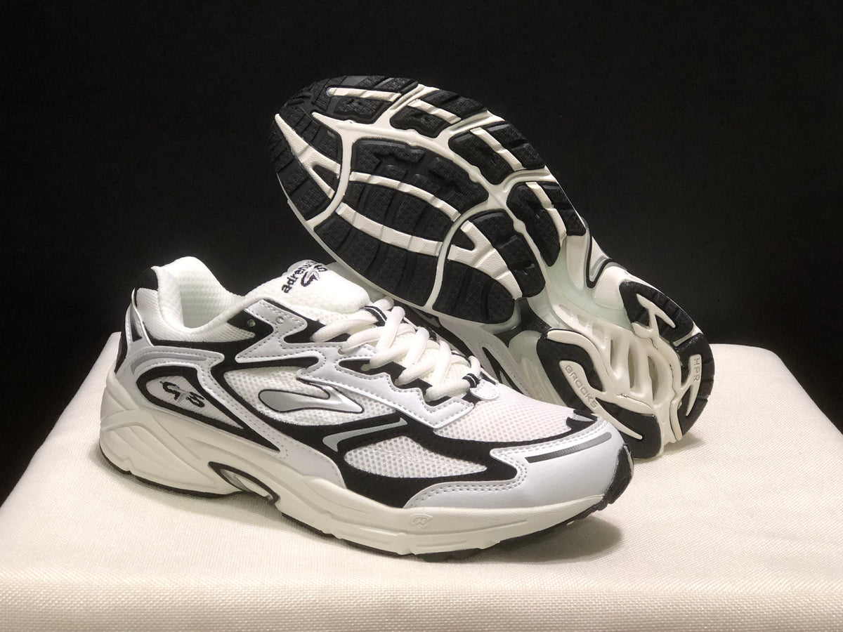 Brooks 4 Running-Inspired Trainers - product image from the listing.